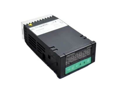 GEFRAN Controller F032204 2400-0-0-4R-0-0